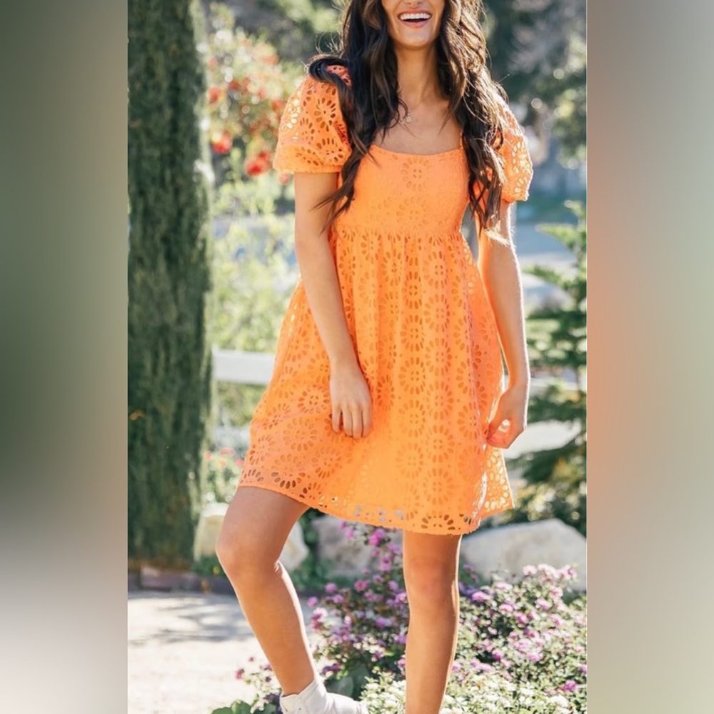 Lilly Pulitzer Kay Babydoll Dress in Cantaloupe Oversized Pinwheel Eyelet Size 4